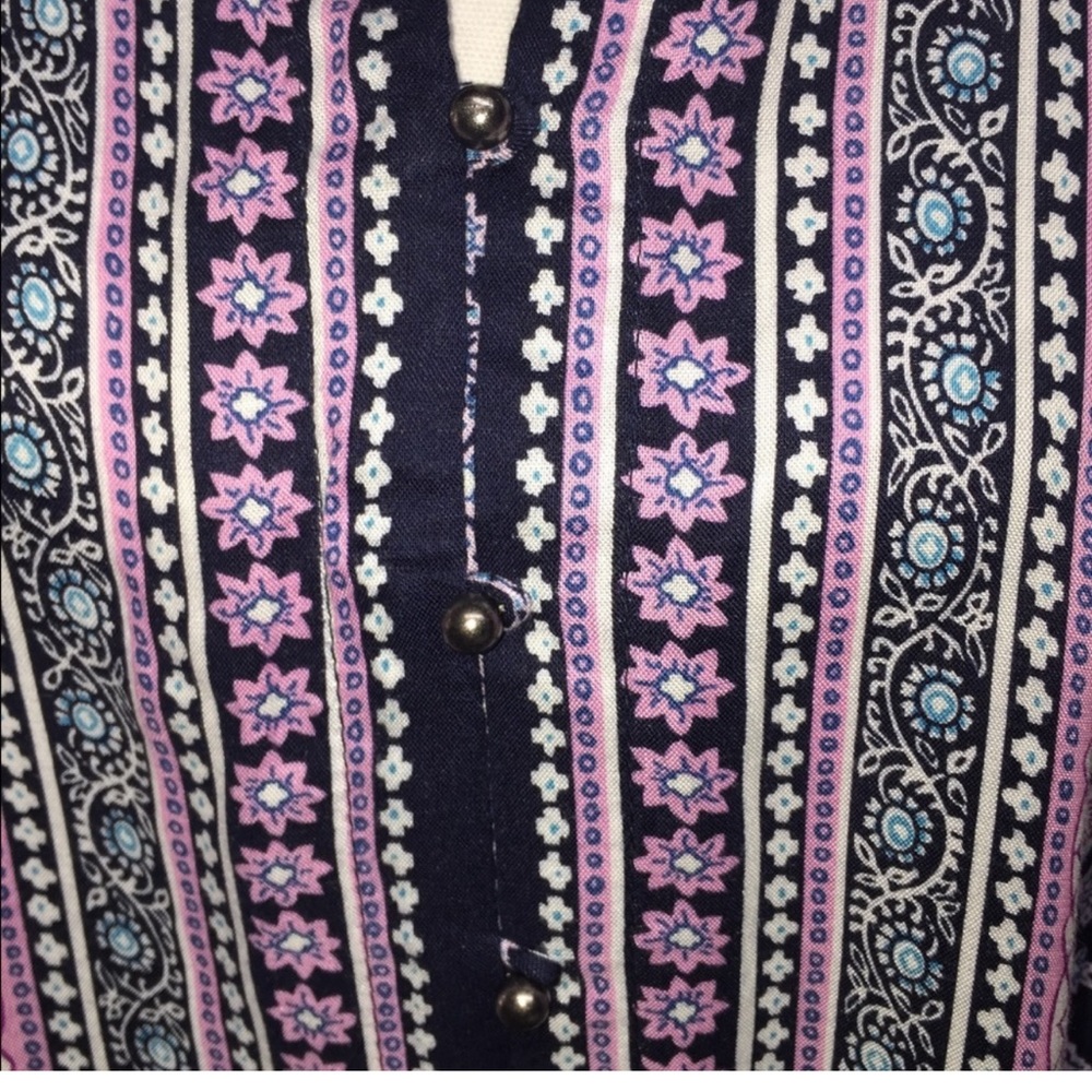**Must Bundle** Relativity babydoll boho dress in white blues and pinks, size L - Picture 3 of 7